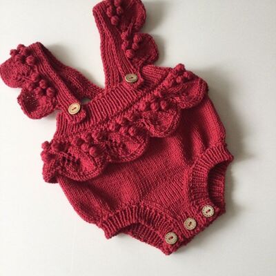 Grenouillère en coton bio tricotée à la main pour fille – Cadeau de Nouvel An