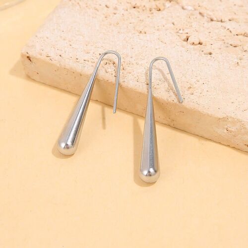 Boucles d'oreilles argentées en forme de larme allongée