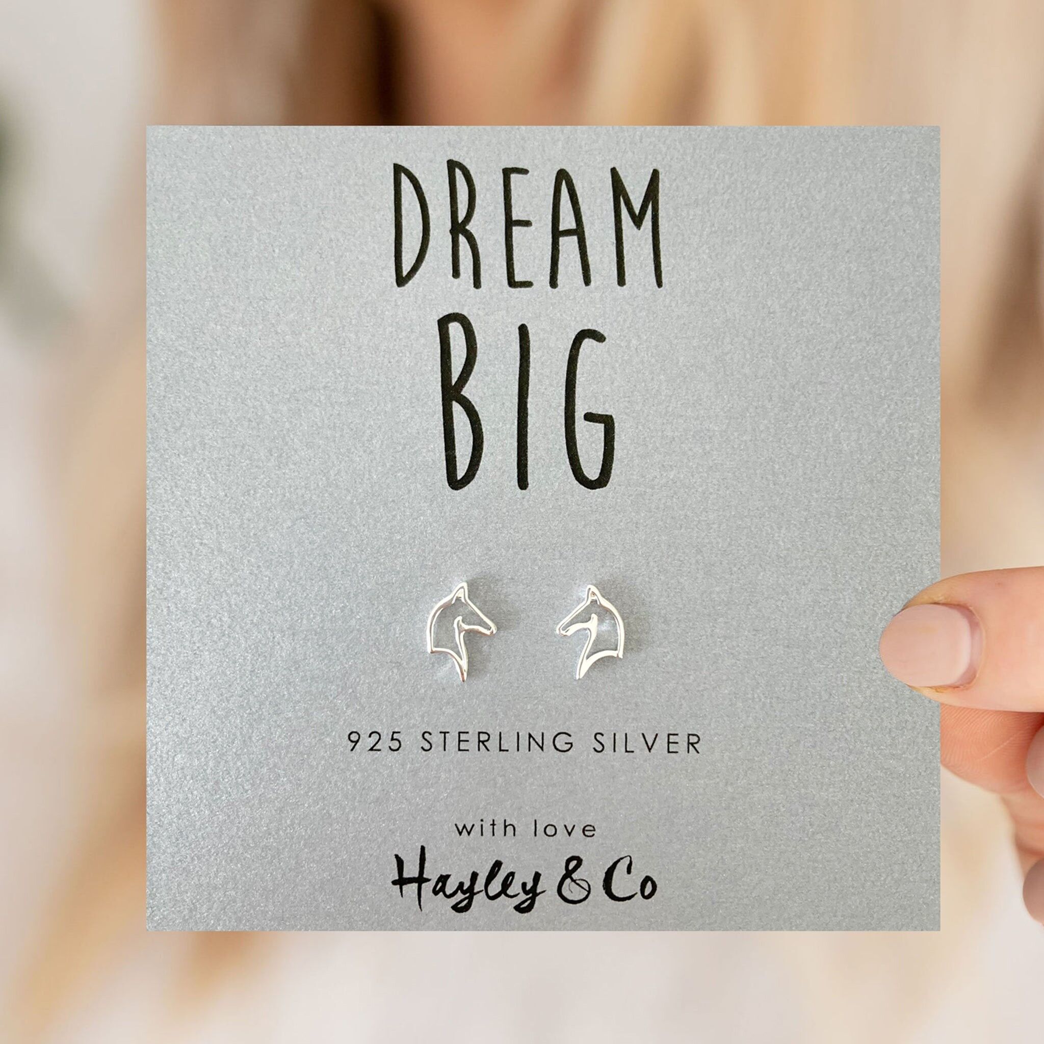 Orecchini in argento sterling con silhouette di cavallo