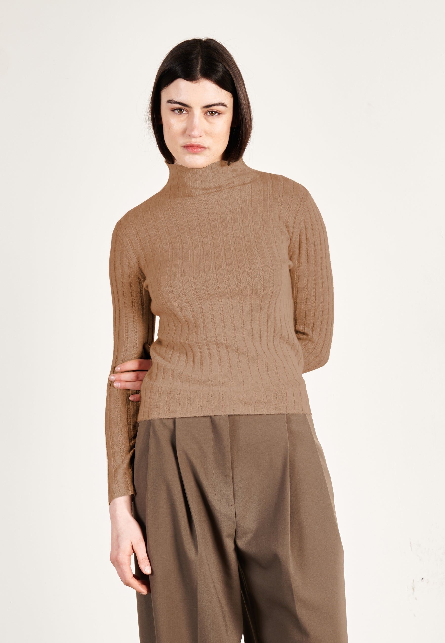 Maglione dolcevita in cashmere cammello da donna - HANA 13