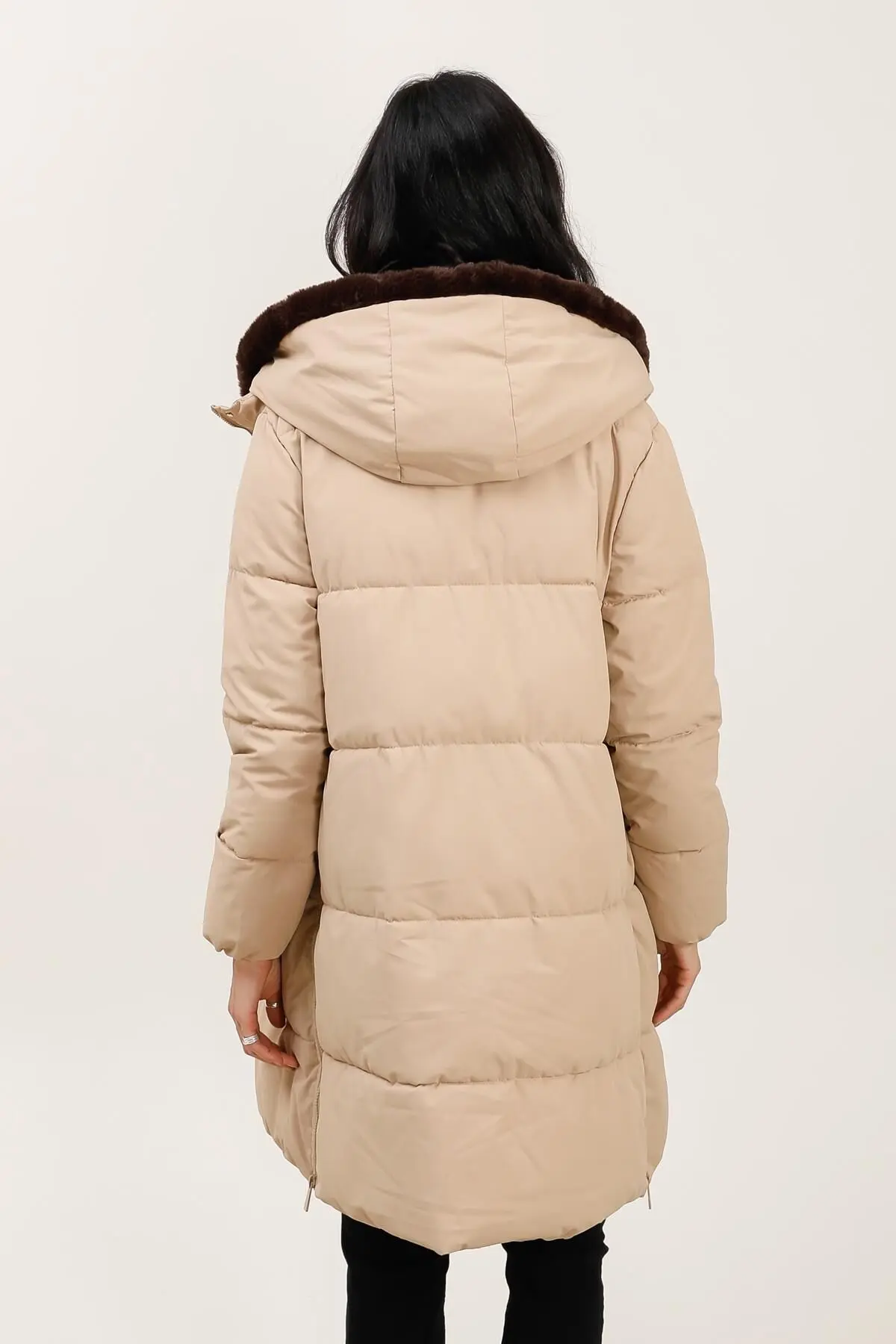 Buy wholesale Long down jacket in waterproof fabric