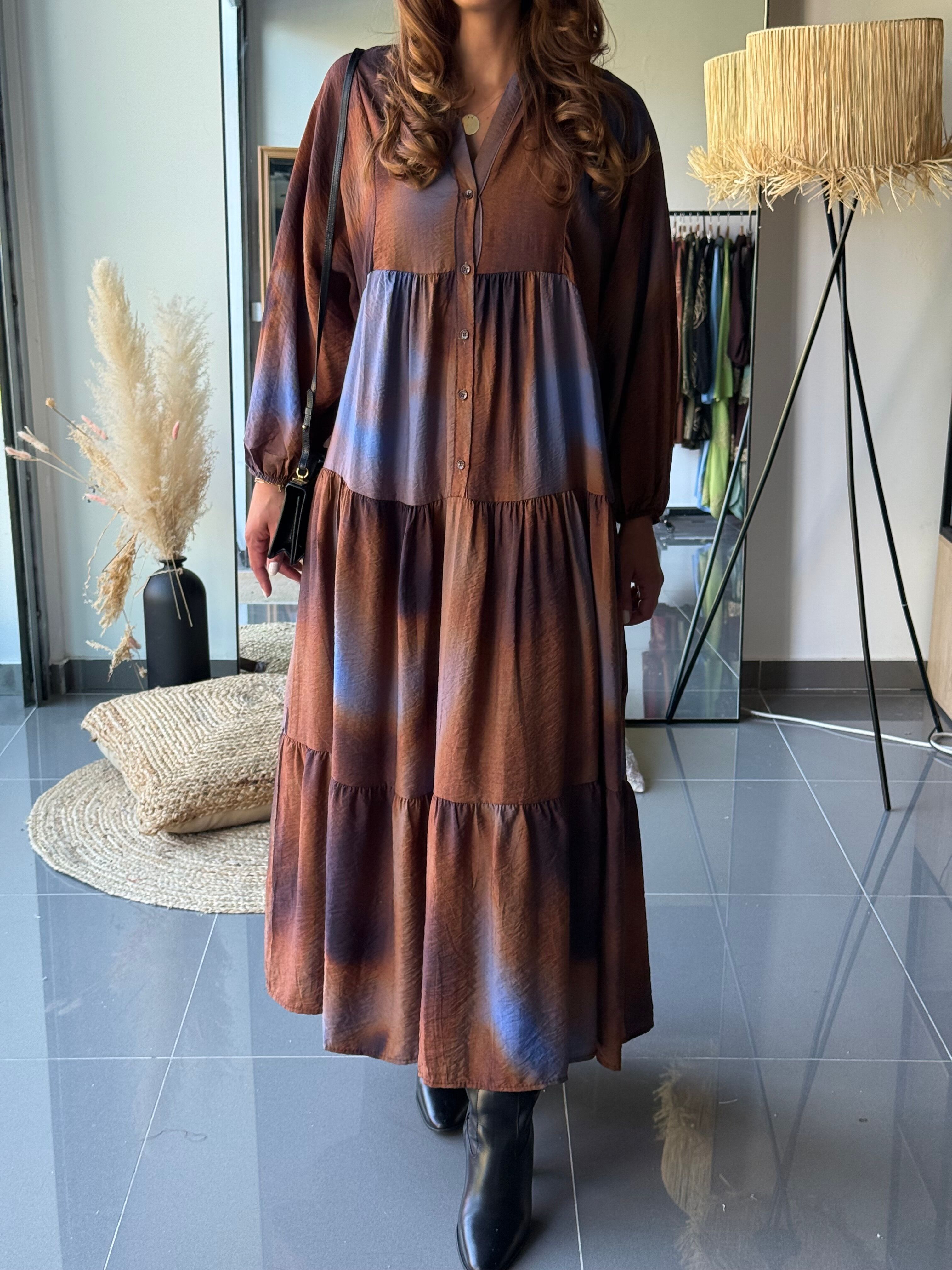 Abito lungo e fluido con stampa tie-dye – Con viscosa