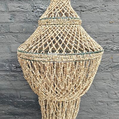 Lámpara colgante ibicenca de gran tamaño en color negro - hecha a mano - colgante - decoración conchas naturales - conchas - decoración - concha - conchas - estilo ibicenco