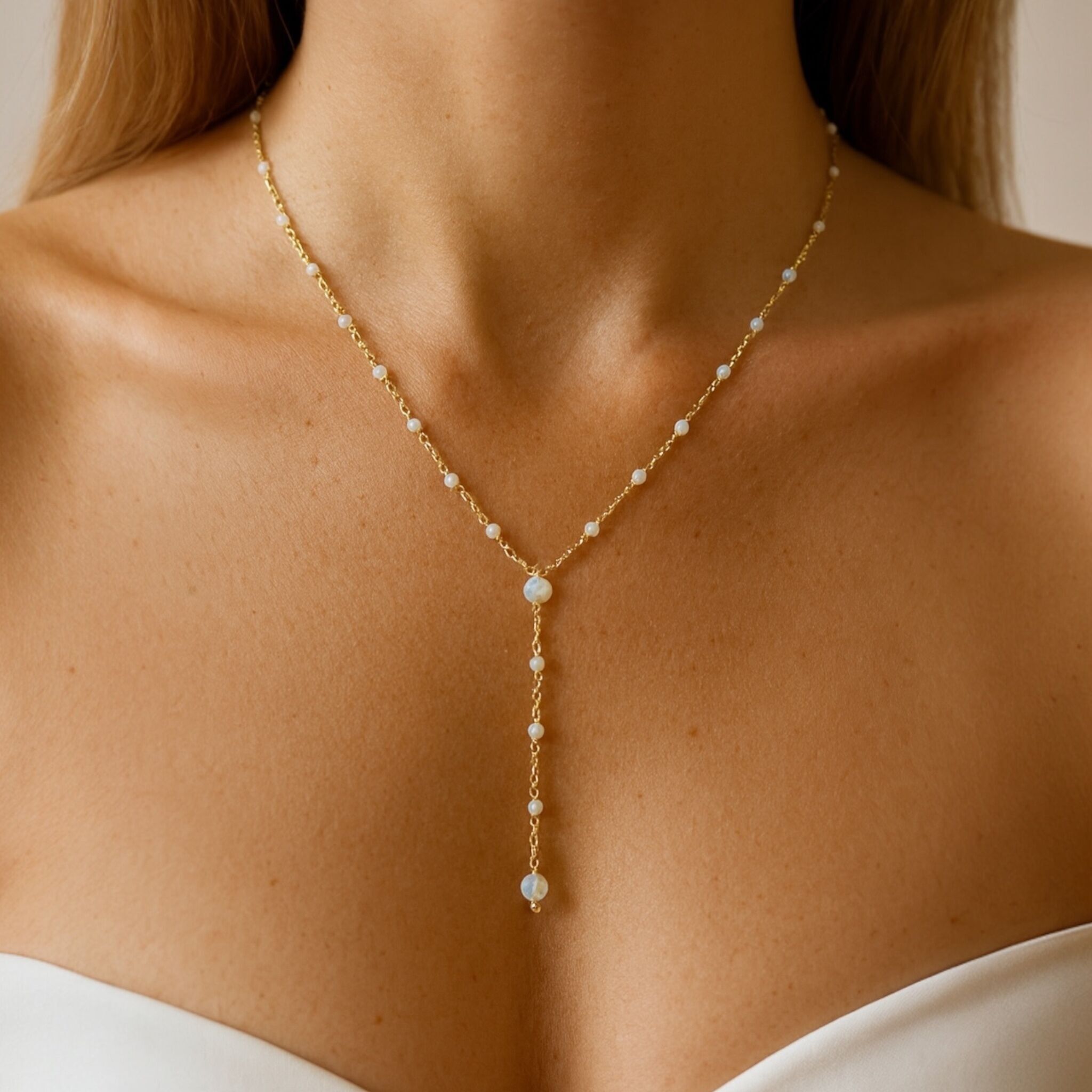 Goldene Y-Halskette mit Natursteinen – 4 Varianten