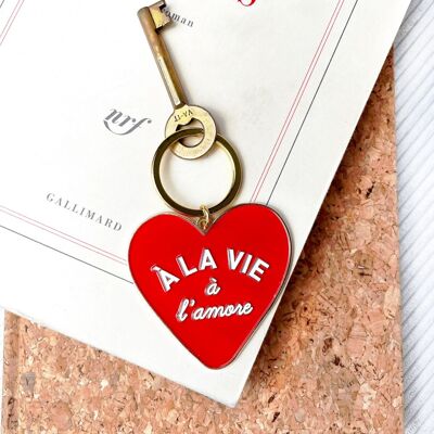 Preordina il portachiavi a forma di cuore