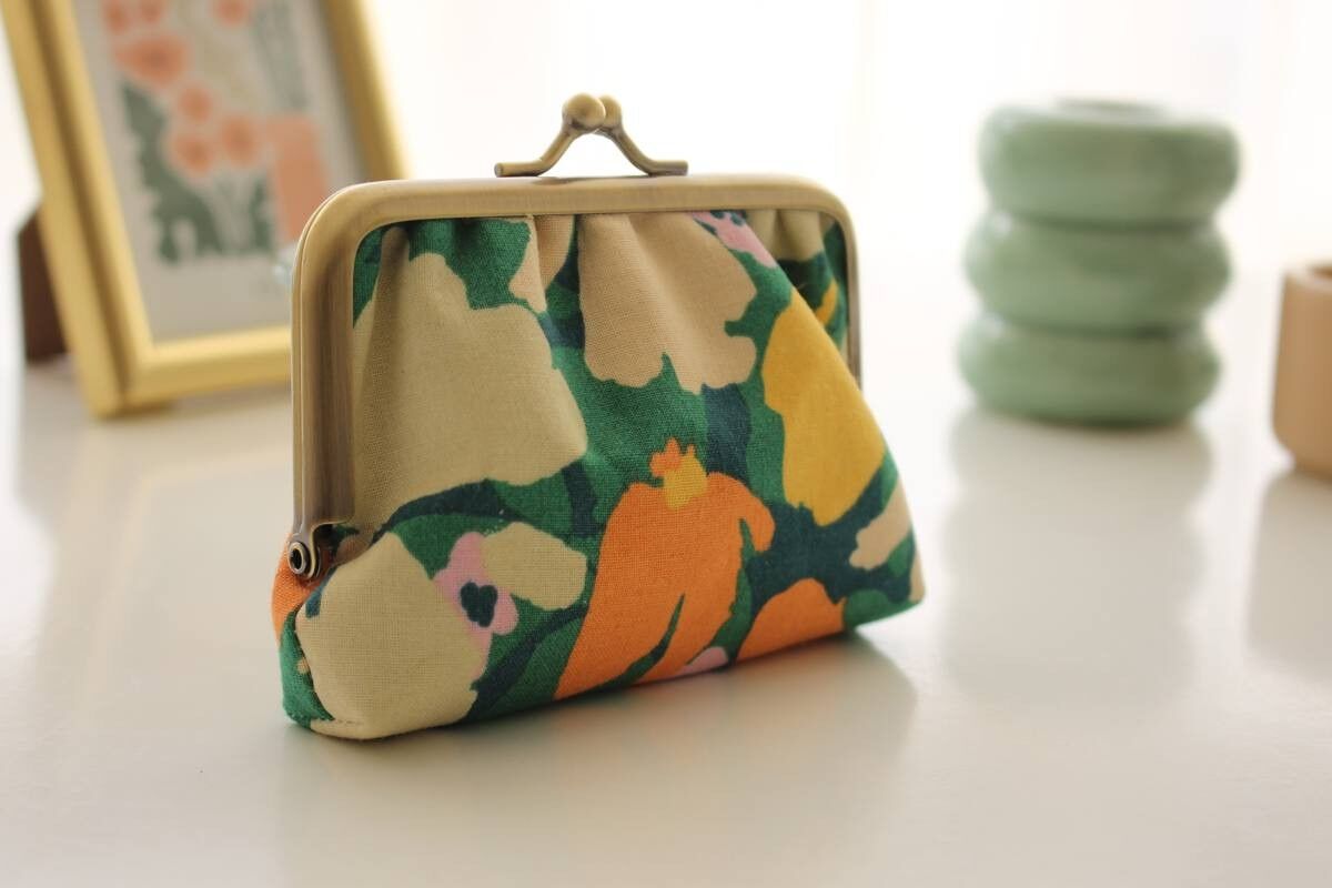 Borsa Ally con petali beige