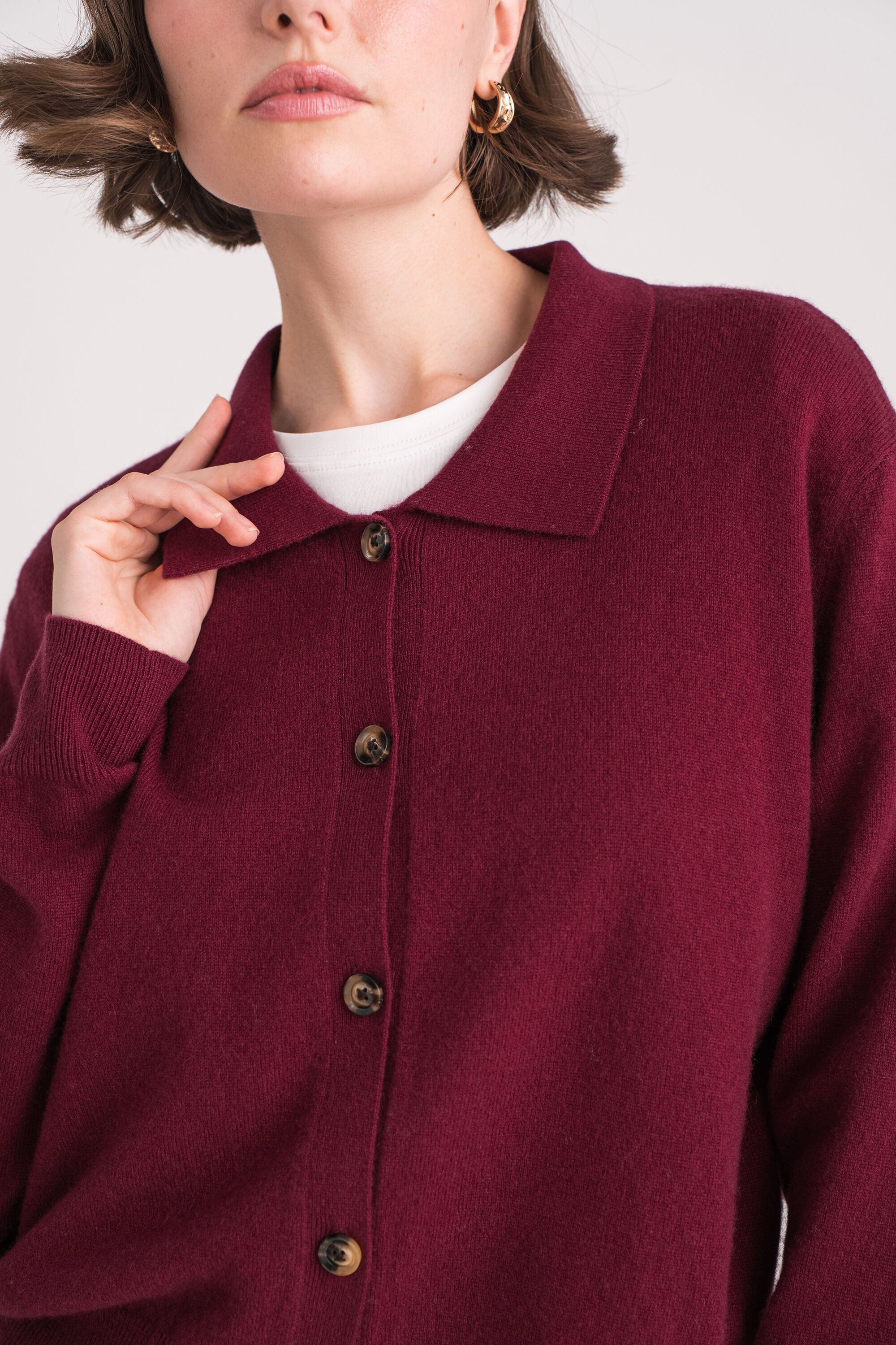 Gilet in cashmere con collo alto