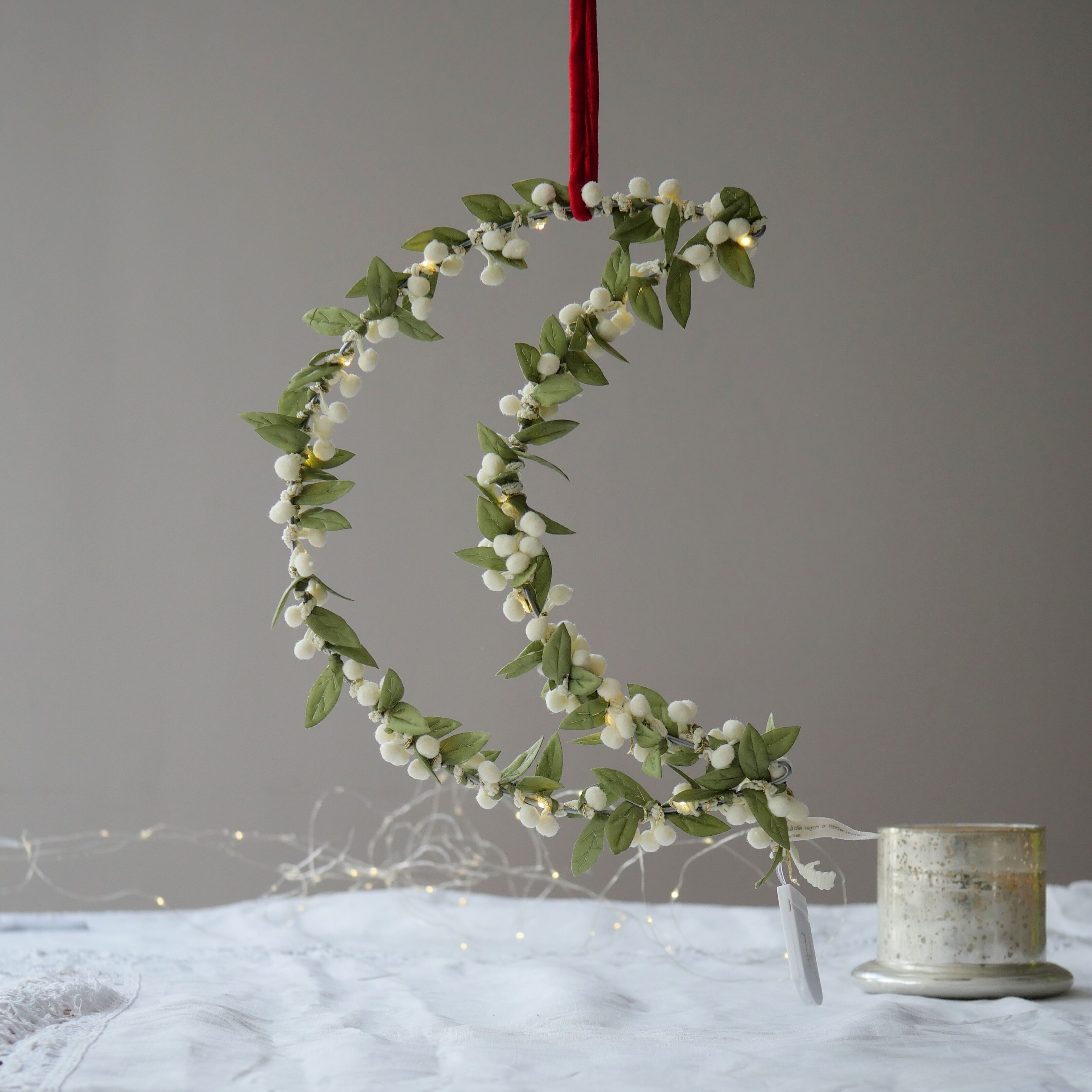 Mistelzweig-Mondlicht – Weihnachtsdekoration (28 cm x 22 cm)