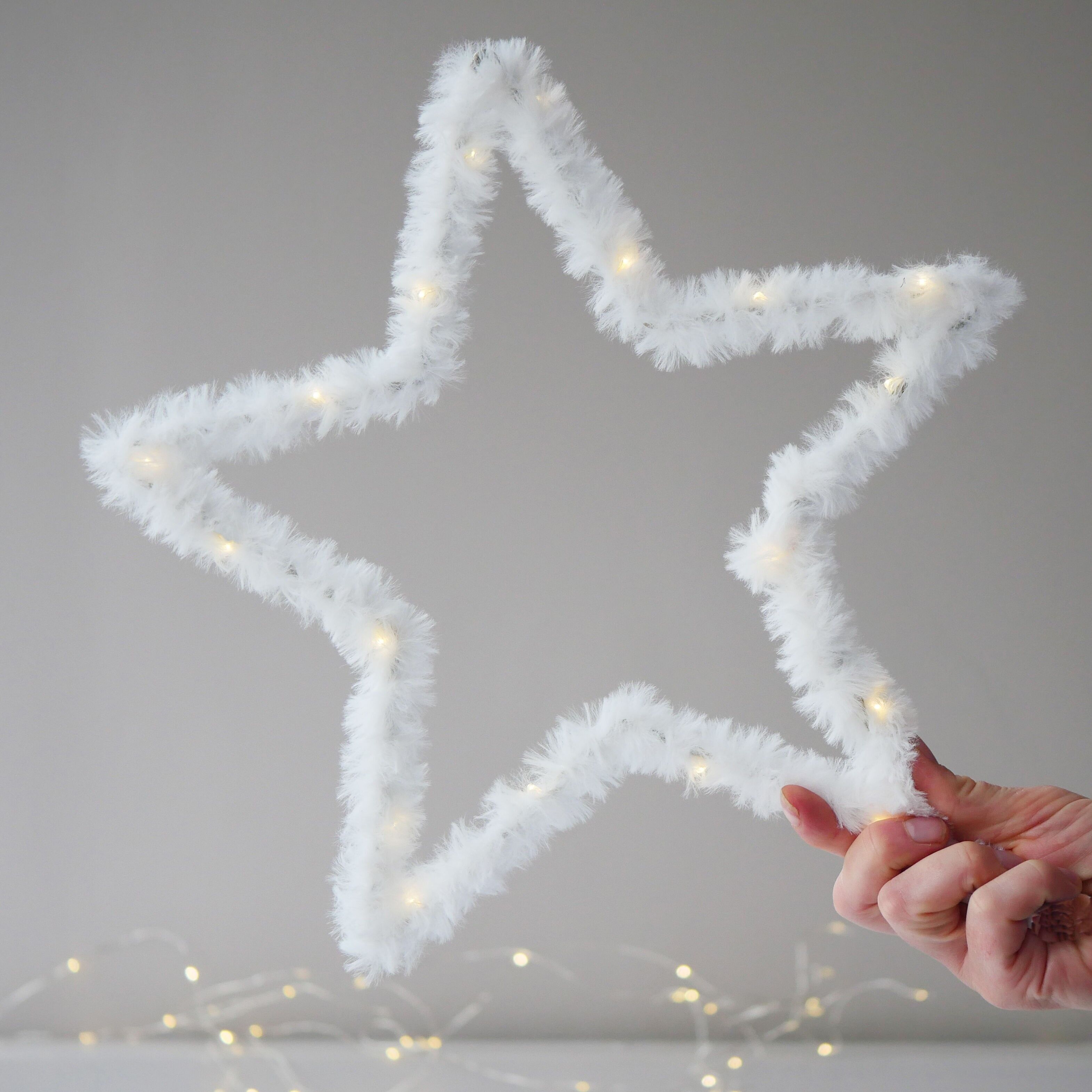 Flauschiges Sternenlicht – Weihnachtsdekoration (30 cm x 30 cm)