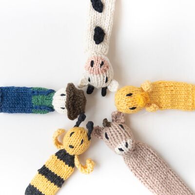 Conjunto de marionetas de dedo tejidas a mano – granja