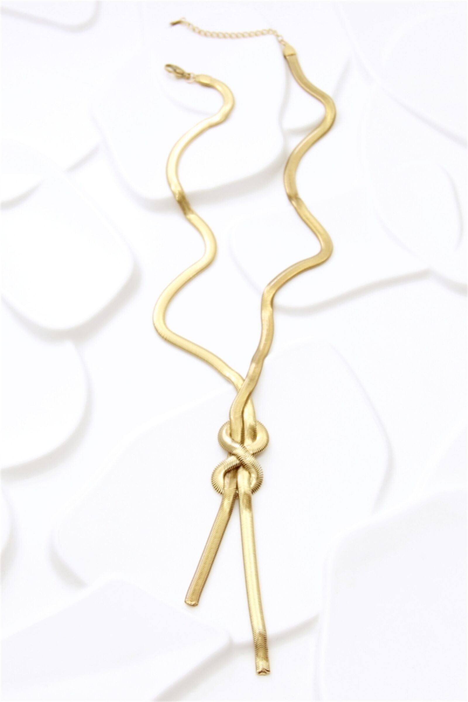 Collana Infinity in oro con elegante nodo – Acciaio inossidabile
