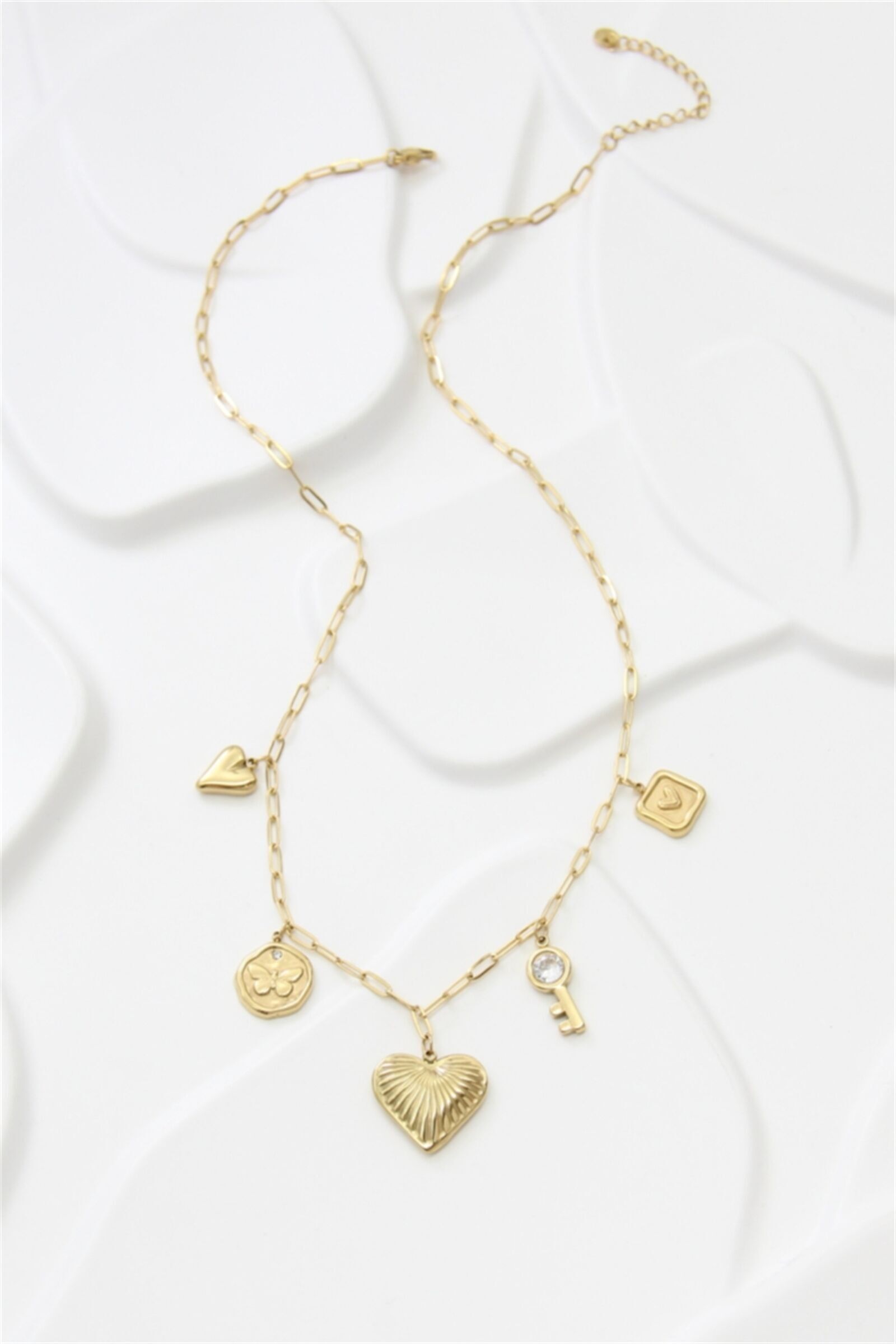 Collana portafortuna in acciaio inossidabile dorato