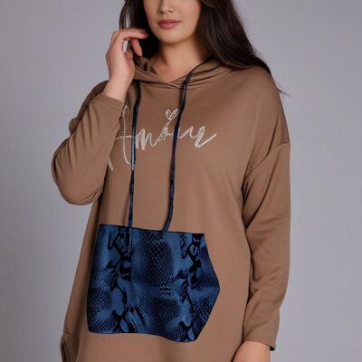 Plus size "love" camel hoodie (T05538)