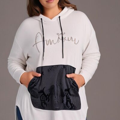 Plus Size "Love" Hoodie in White (T05538)