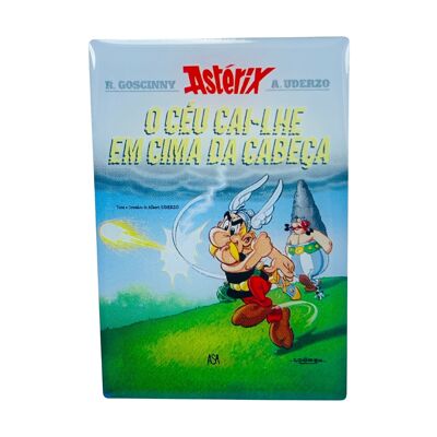 PIN © 33 - Astérix - O Céu Cai-lhe em Cima da Cabeça - Copertina fumetto - Portoghese - A#553