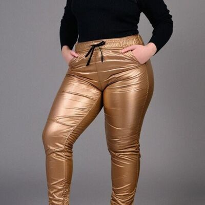 Plus size gold coated pleated effect trousers (T6747)