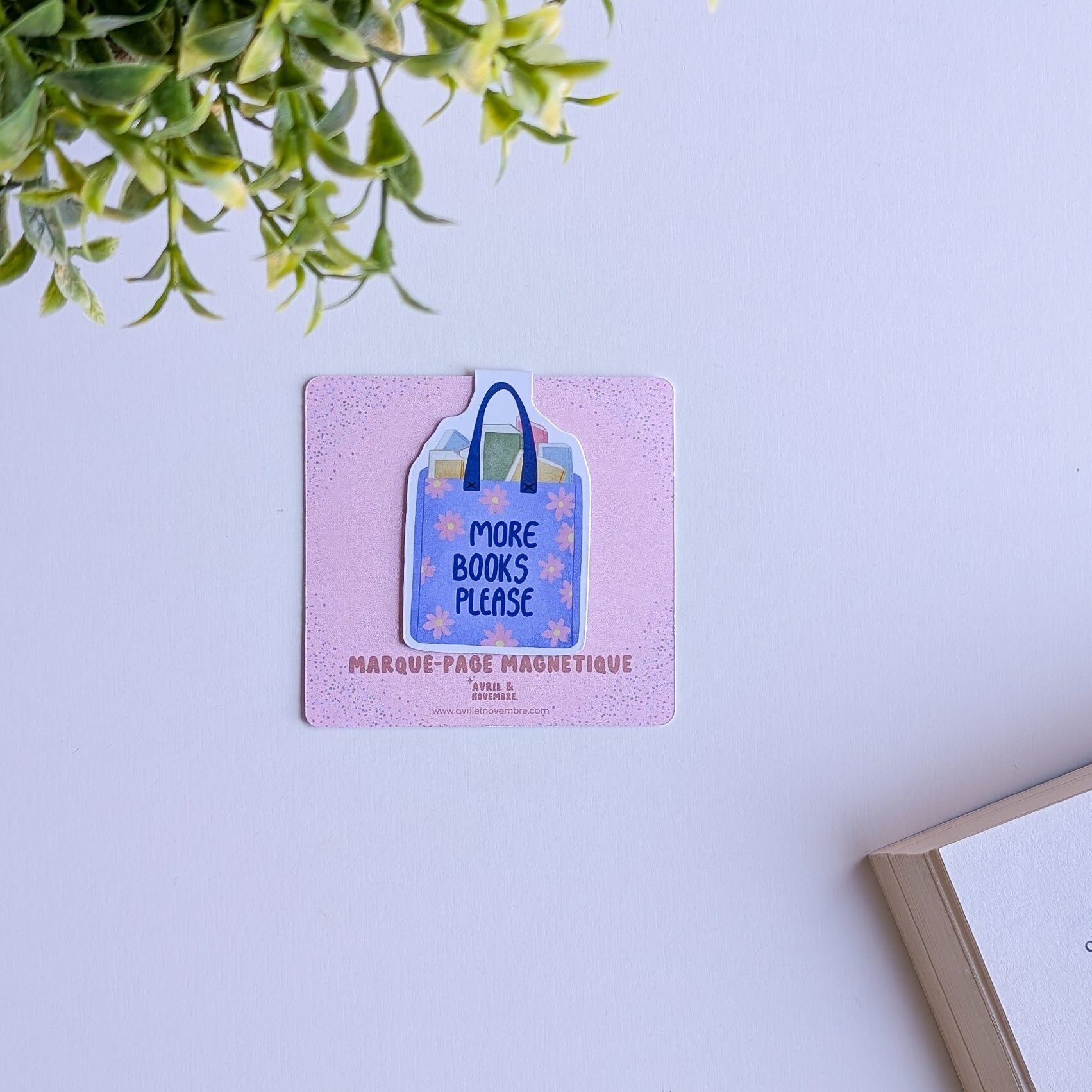 Magnetisches Lesezeichen – Mehr Bücher bitte