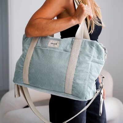 Bolso cambiador de bebé de pana color salvia de Noah