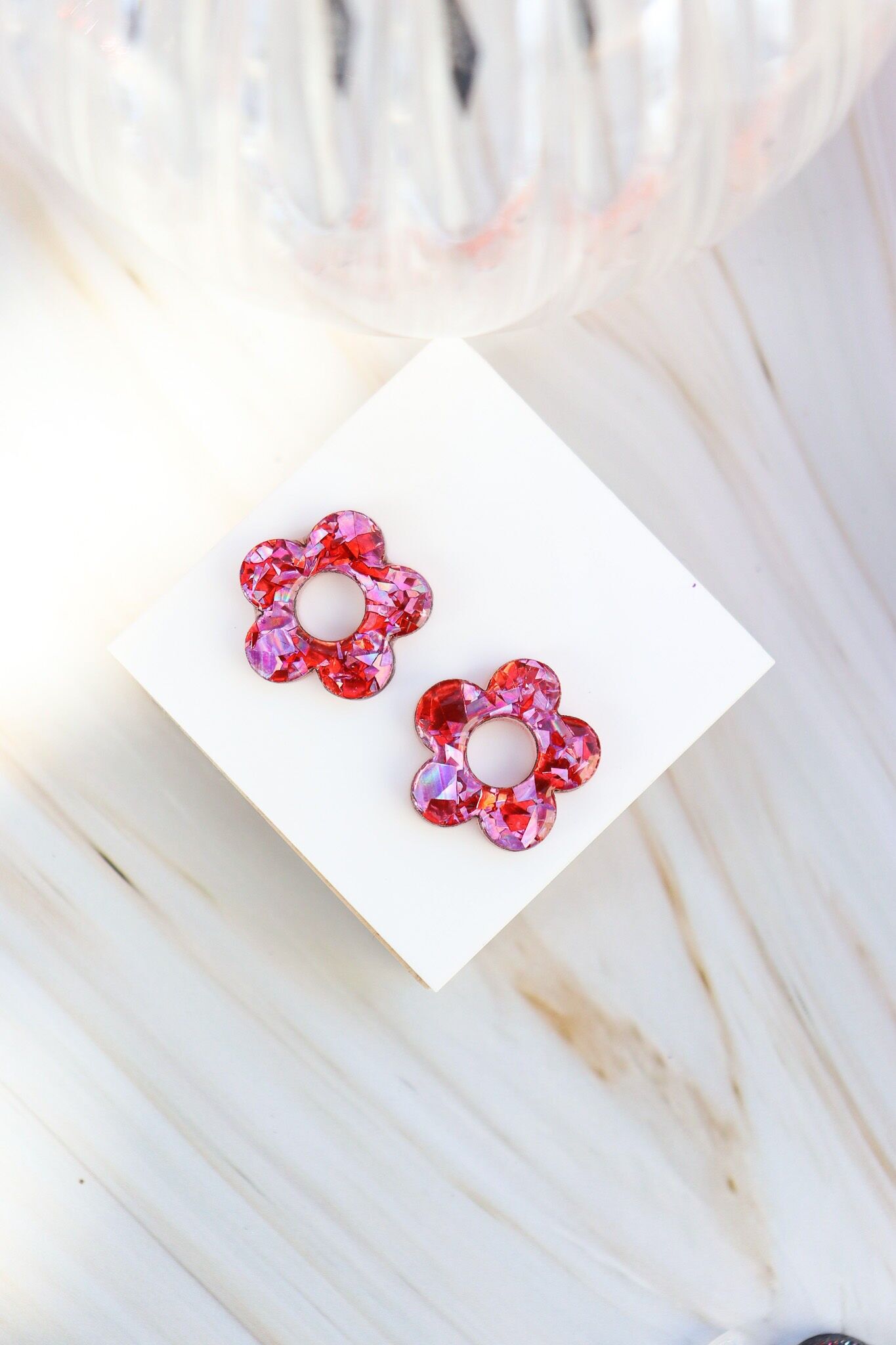 Isabelle Rot Rosa Schneeflocken Creolen