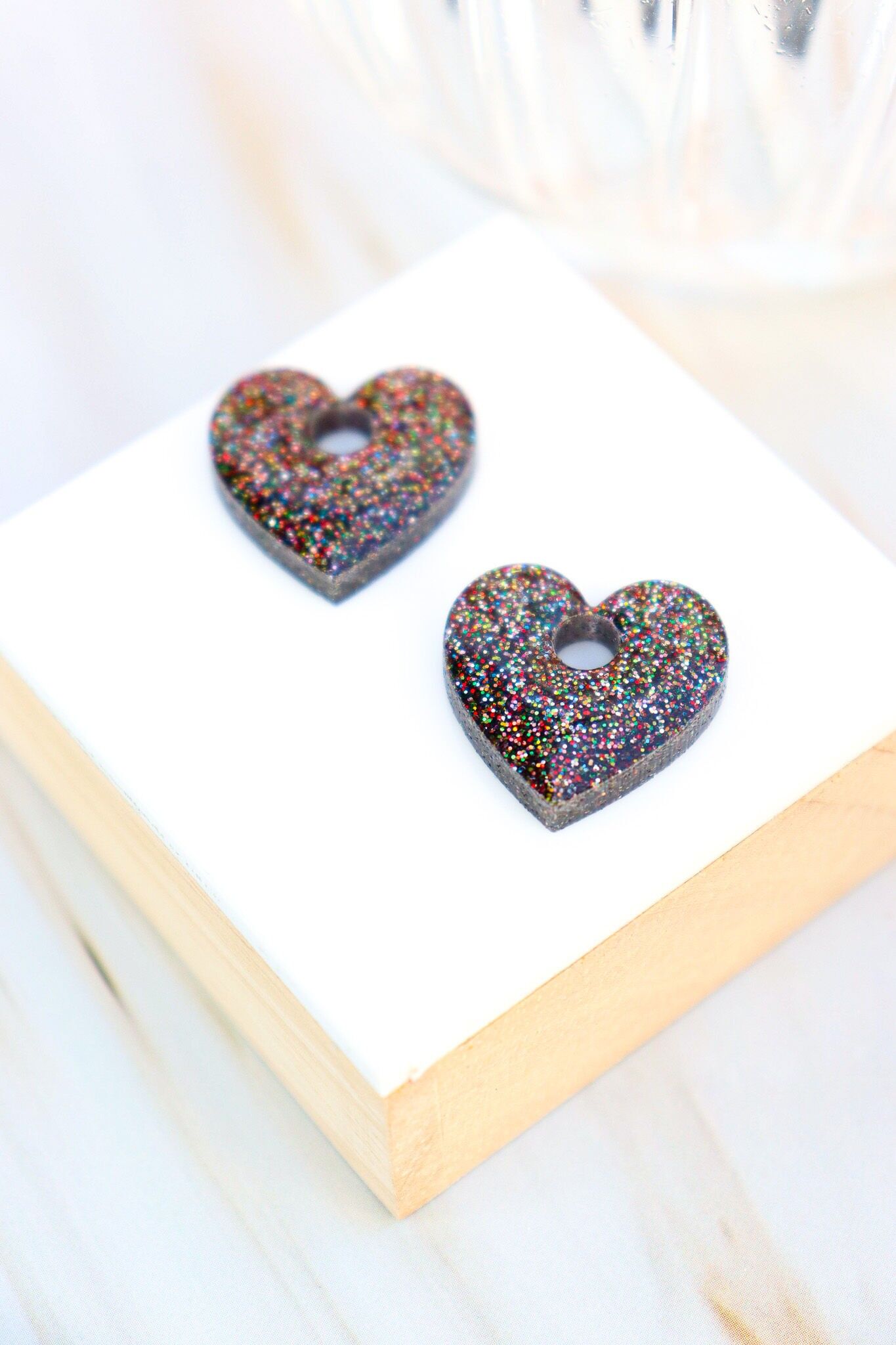 Victoire Dunkelbraune Creolen