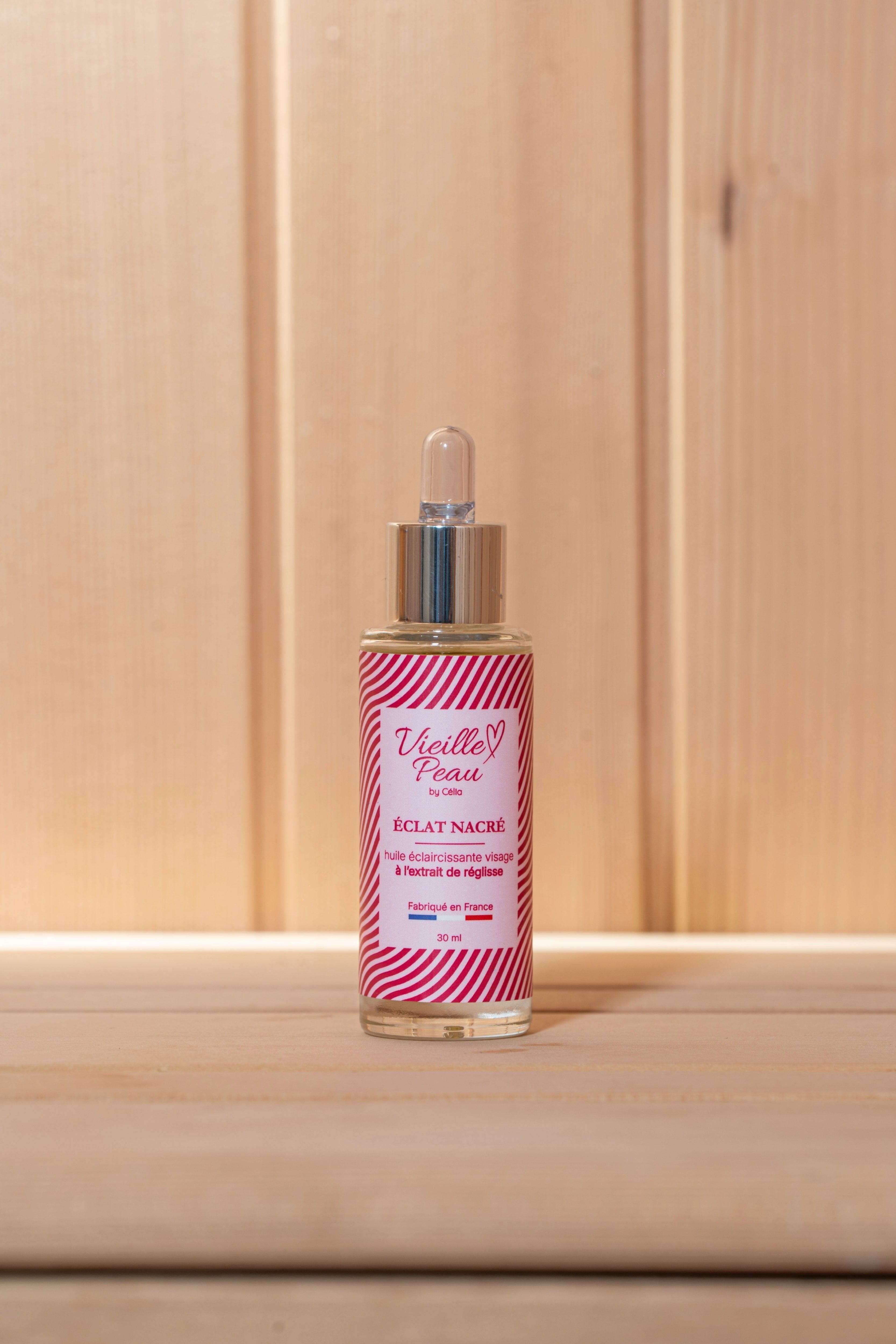 ÉCLAT NACRÉ - Olio illuminante viso all'extrait de réglisse 30ml