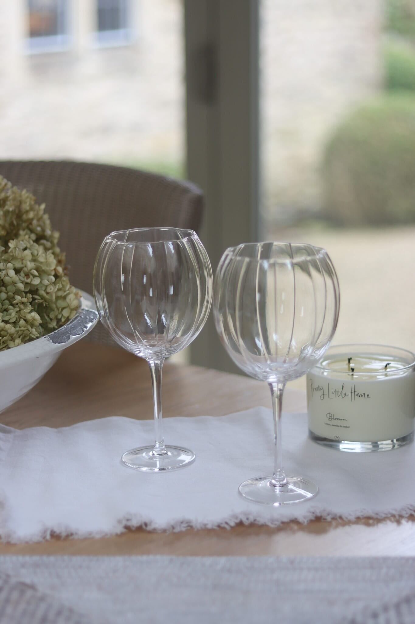 Set di 2 bicchieri da vino - smerlati