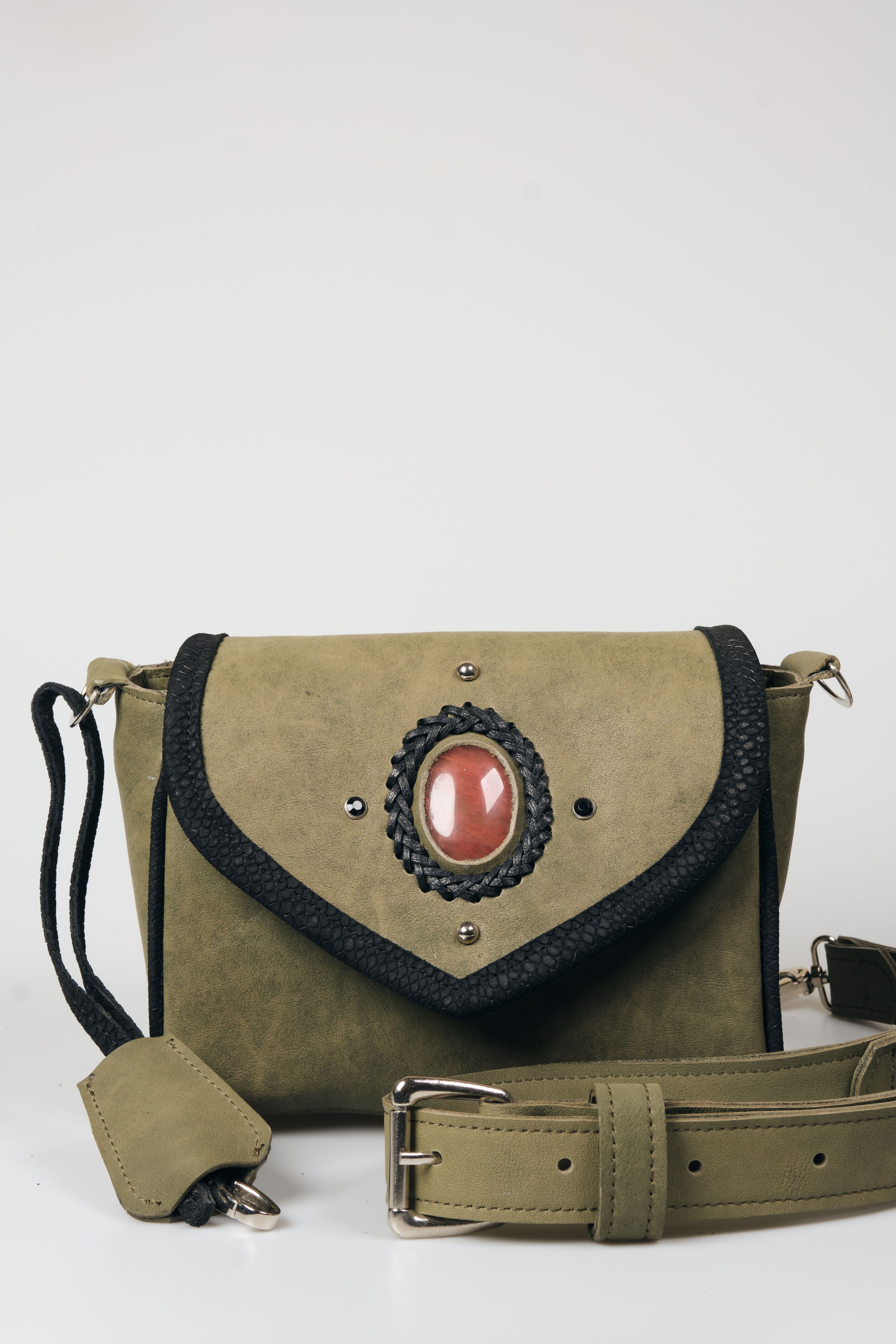 Umhängetasche Grün & Schwarz Bedruckte Kontur mit Jaspis