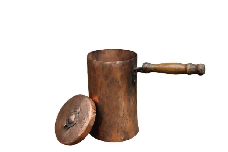 Antico Cuore di Cucina" – poetico e perfetto per un oggetto che conserva sapori e ricordi