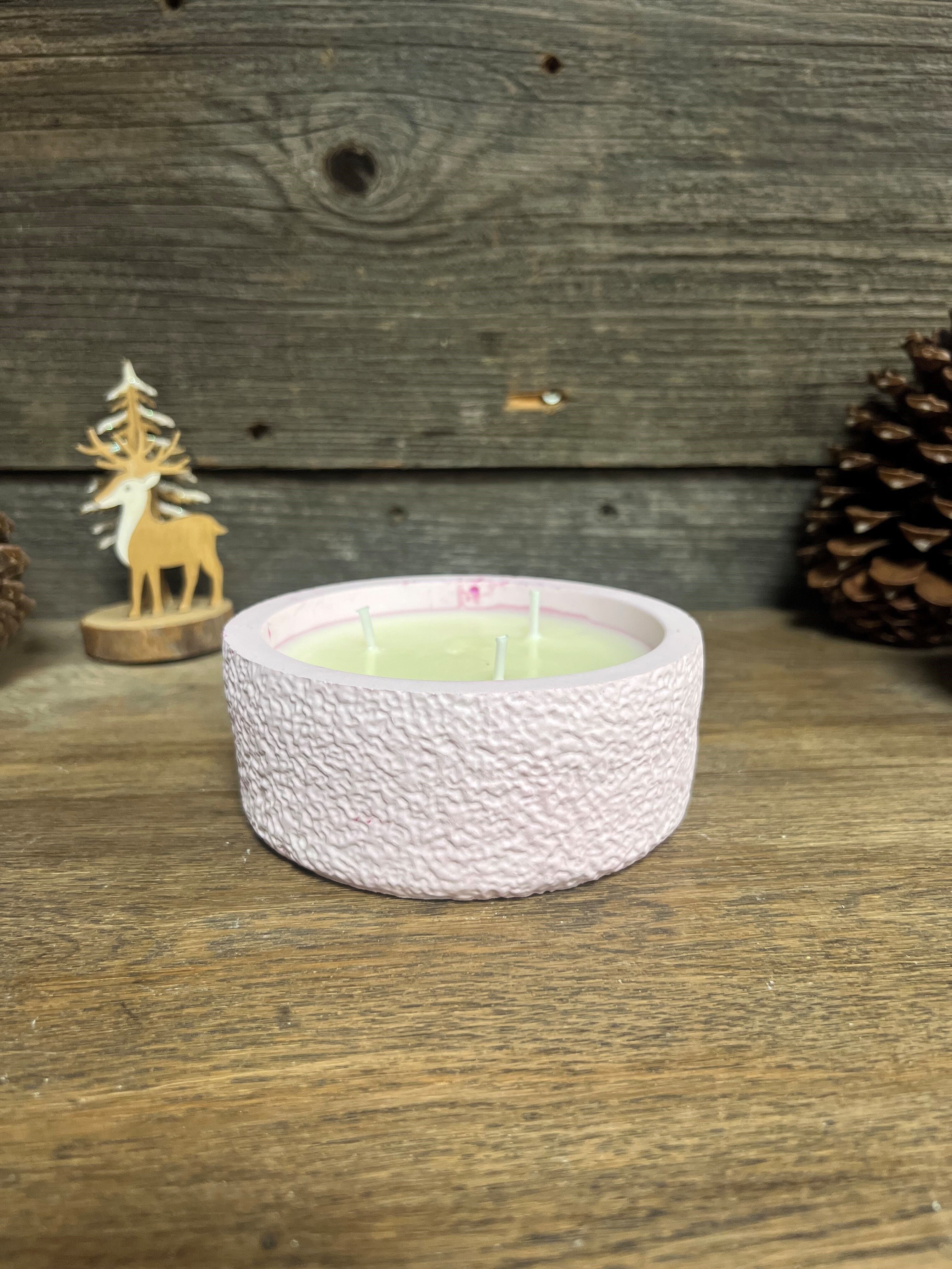 Handmade scented vegetable wax candle - Handmade container - Pink