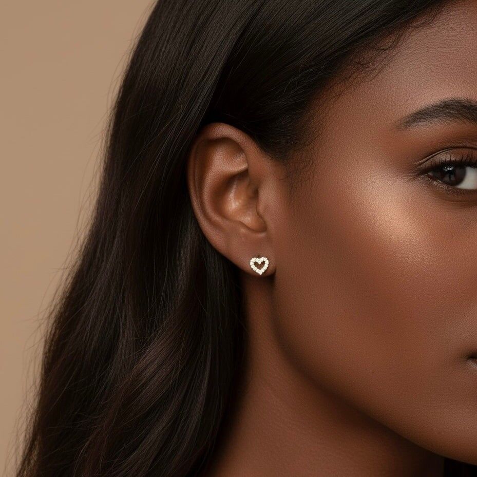 Orecchini a lobo cuore con zirconi
