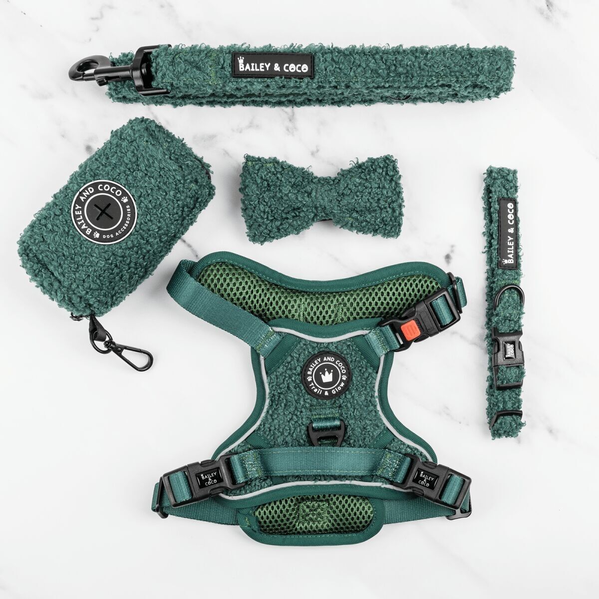Conjunto de arnés para perros Trail & Glow® - Peluche esmeralda