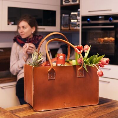 "Dallas" shopping bag made of vegetable tanned leather