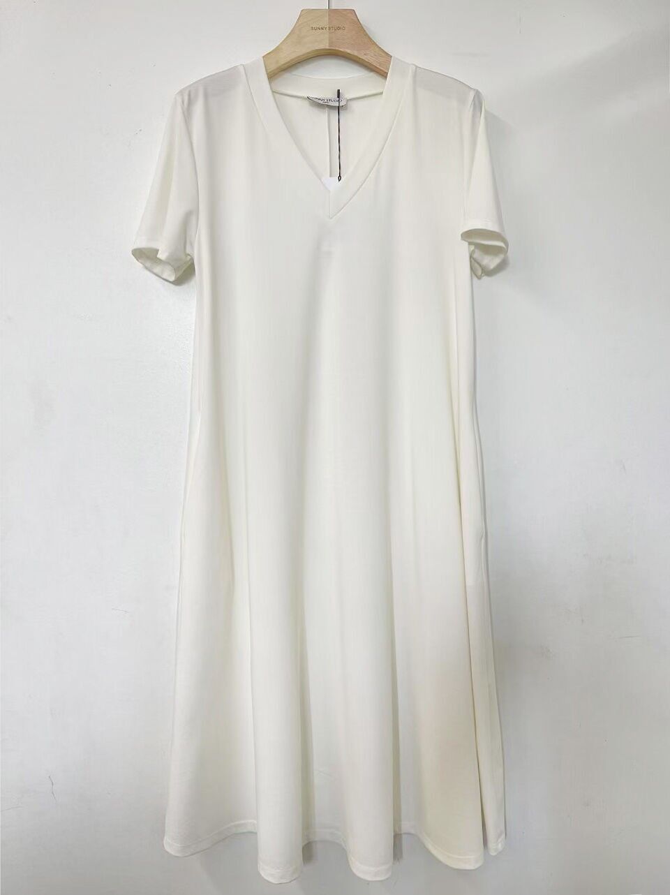 Robe d'été fluide à col V