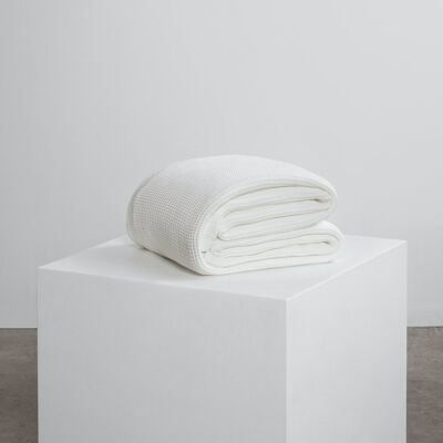 White Bedspread - Medium