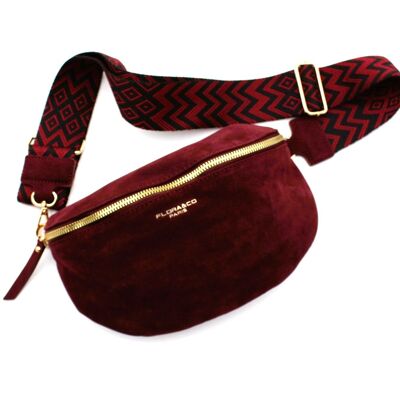 Fanny pack with wide handle