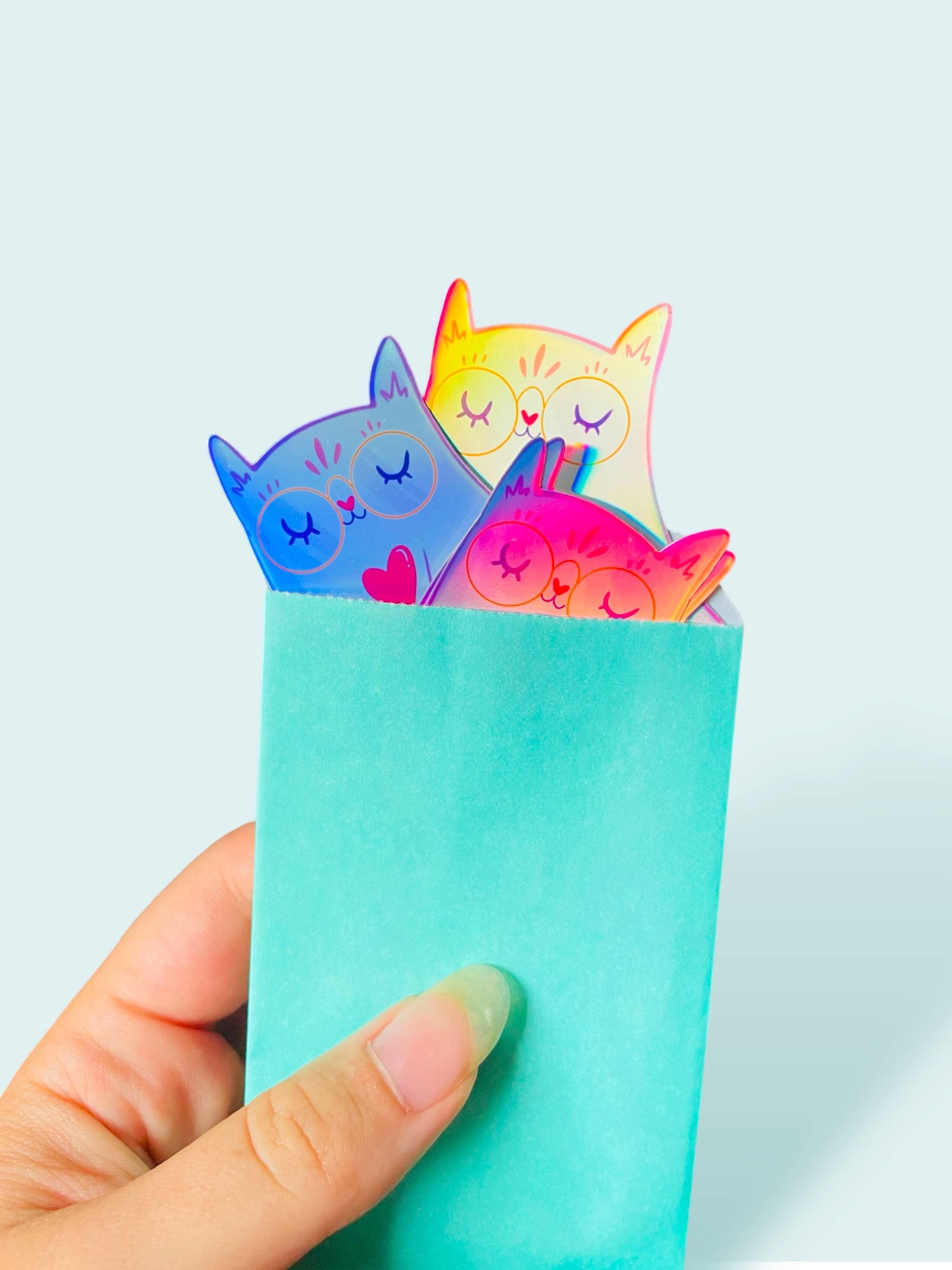 Holografischer Aufkleber – Halloween-Geisterkatze – illustriert und hergestellt in Frankreich