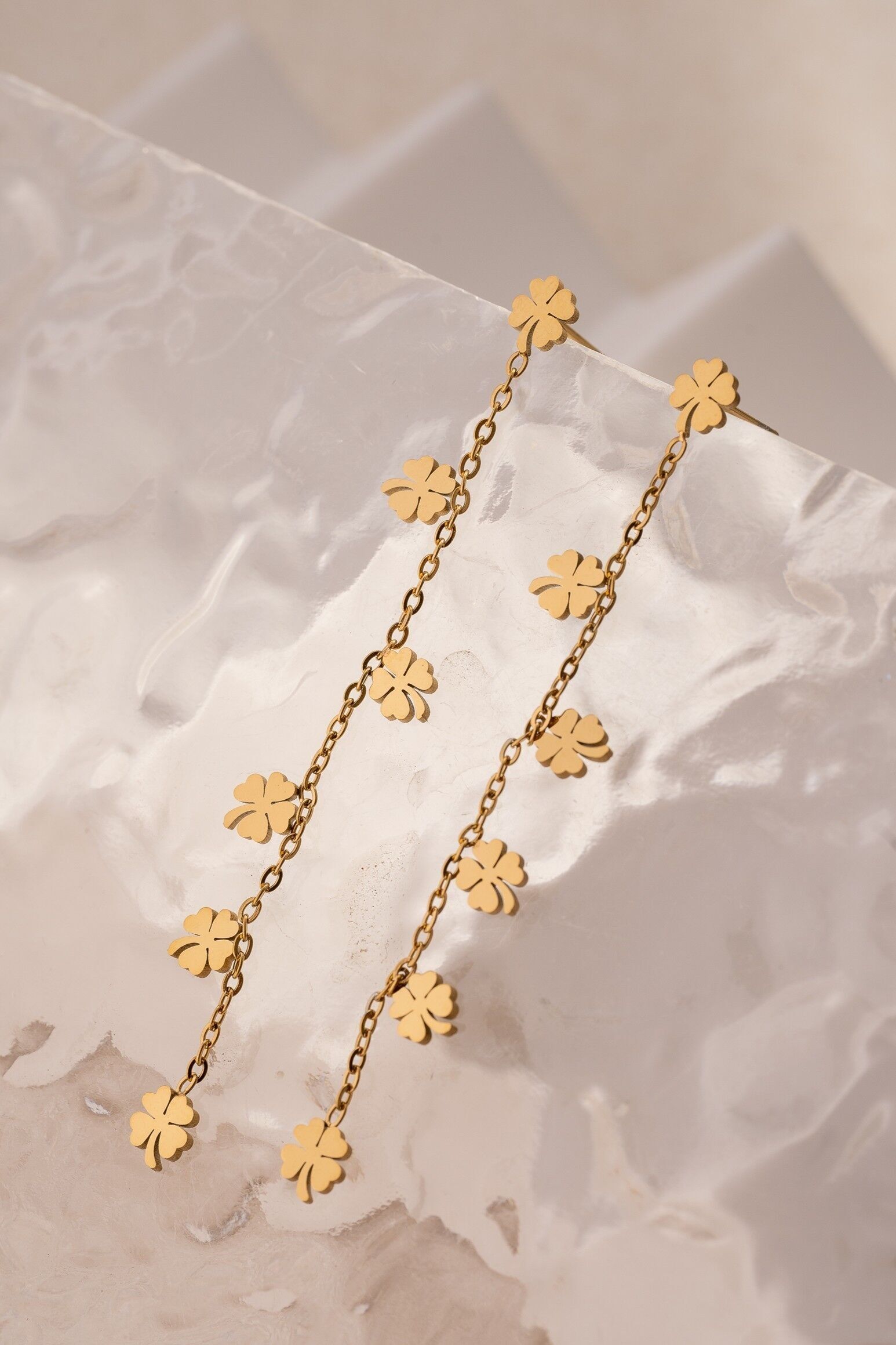 Goldene Blumenohrringe Edelstahl