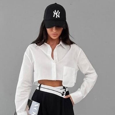 Camicia bianca corta