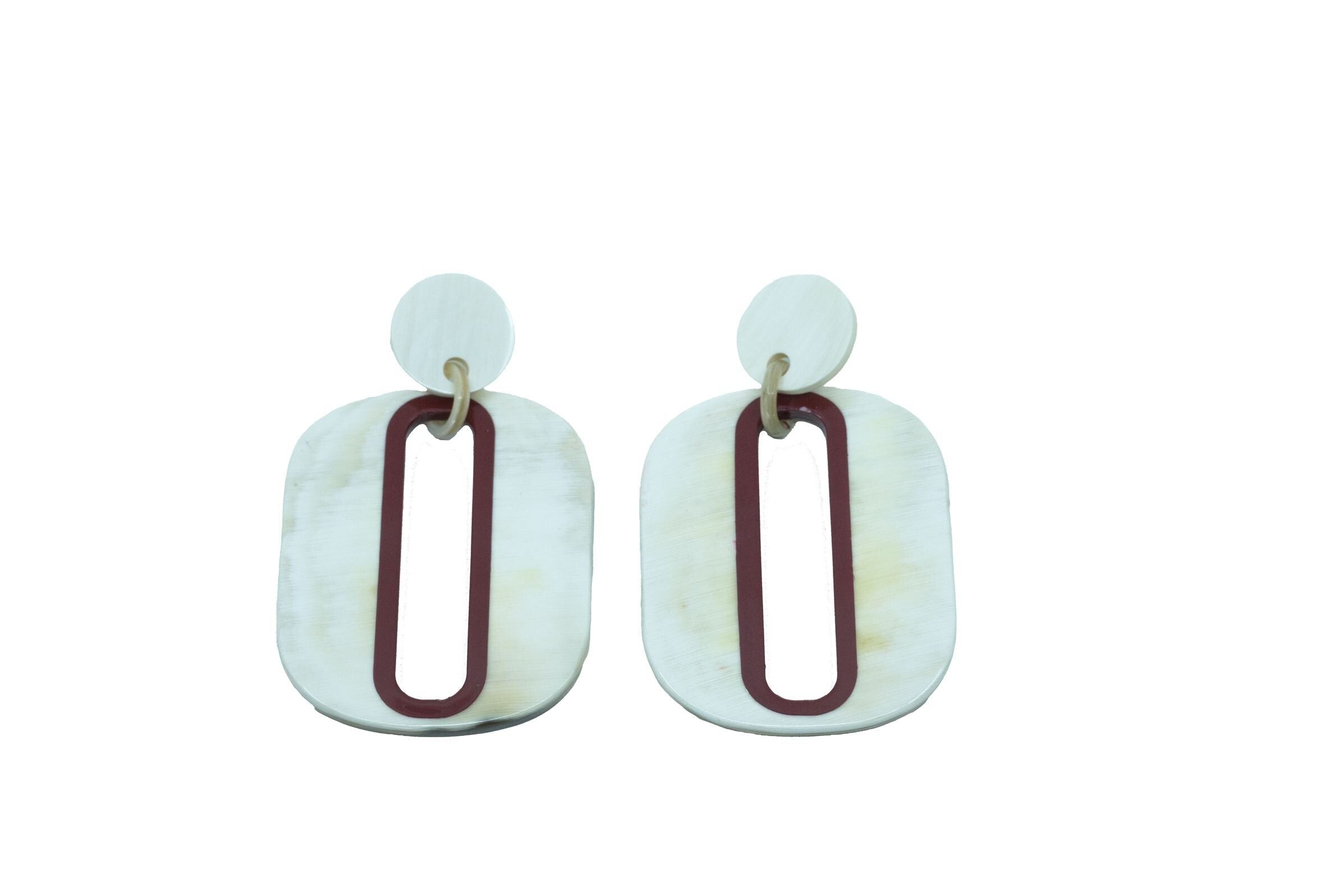 Natural horn and dark red oval earrings