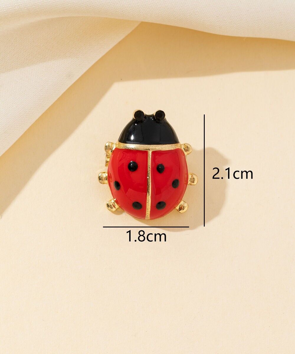 Fantasy Brooch 26AHBRO013