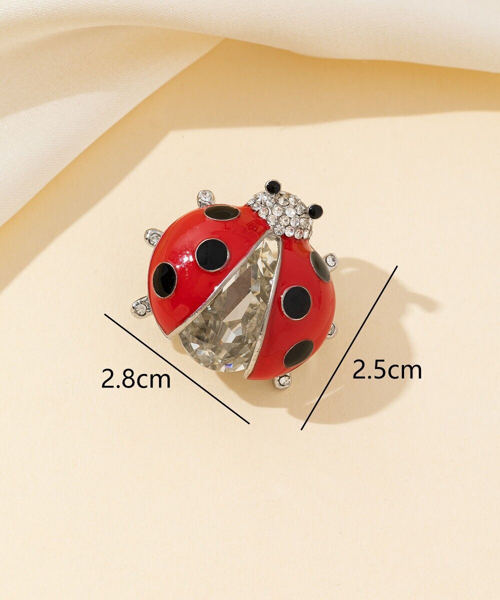 Fantasy Brooch 26AHBRO012