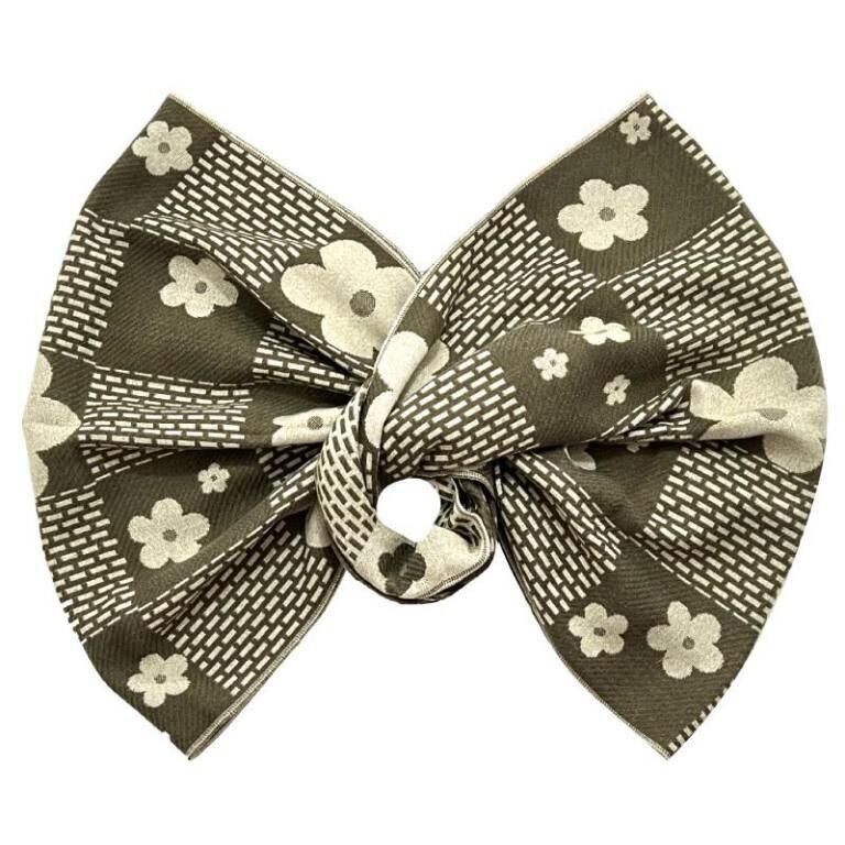 Bufanda de Lana con Diseño Flores y Cuadrados