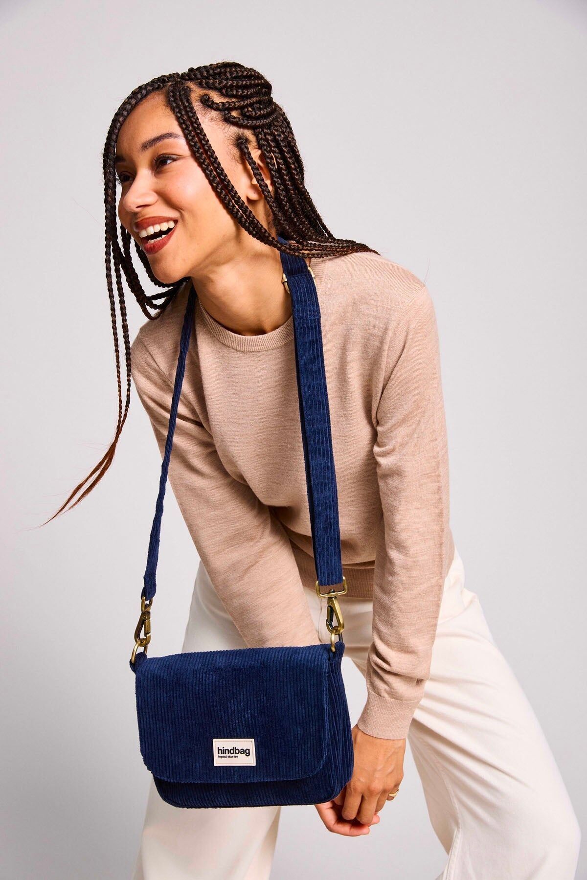 Margault Marineblaue Samttasche