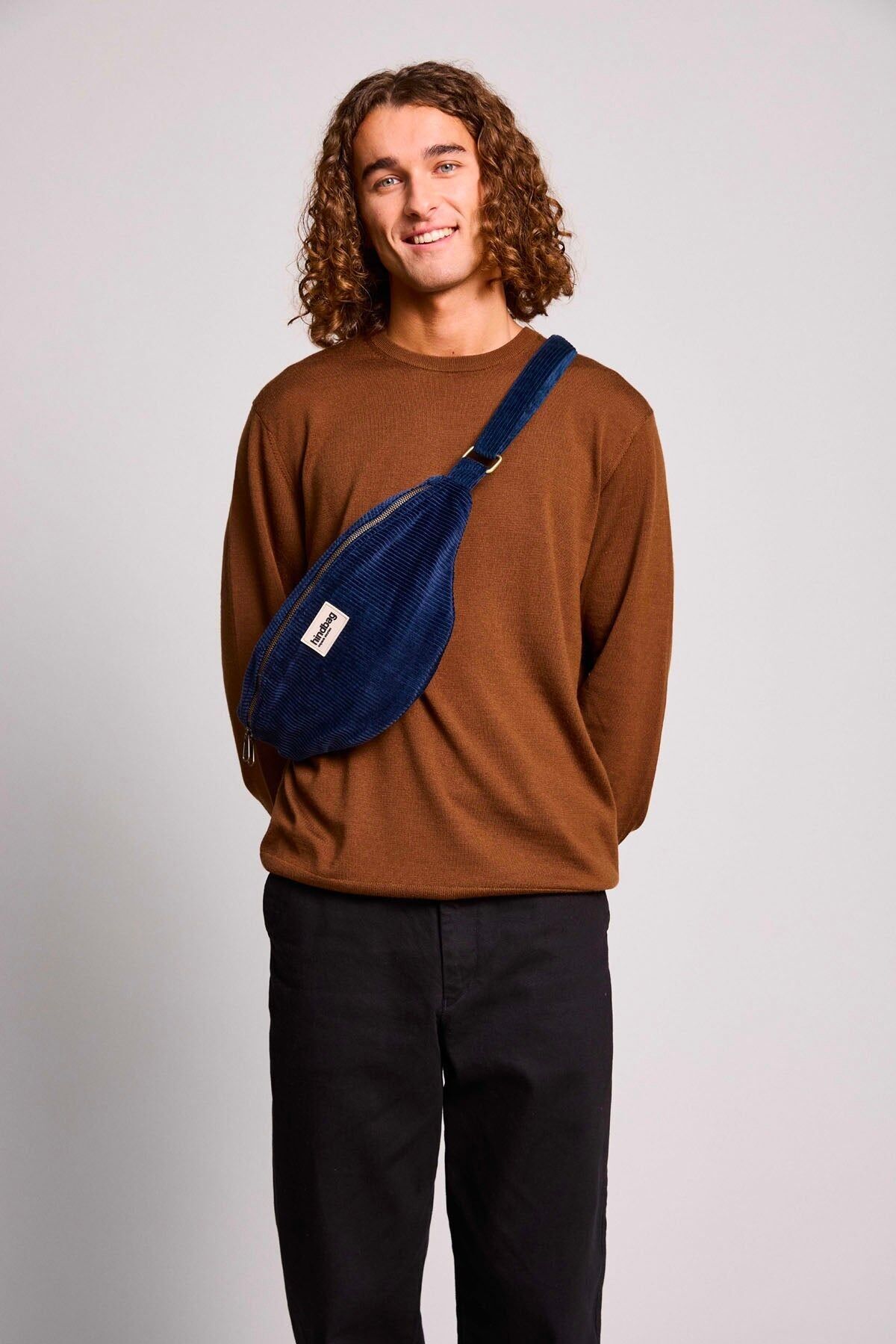 Sasha Velvet – Marineblaue Gürteltasche