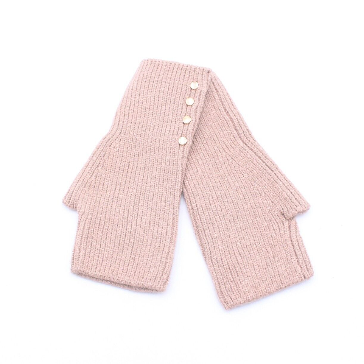 Wollfäustlinge mit Nieten