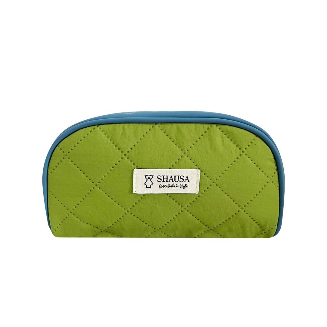 Quilted green toiletry bag, diamond texture