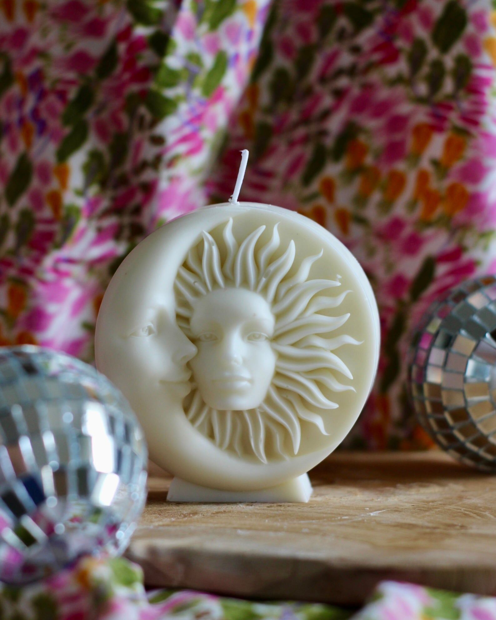 Candela Celeste Sole e Luna