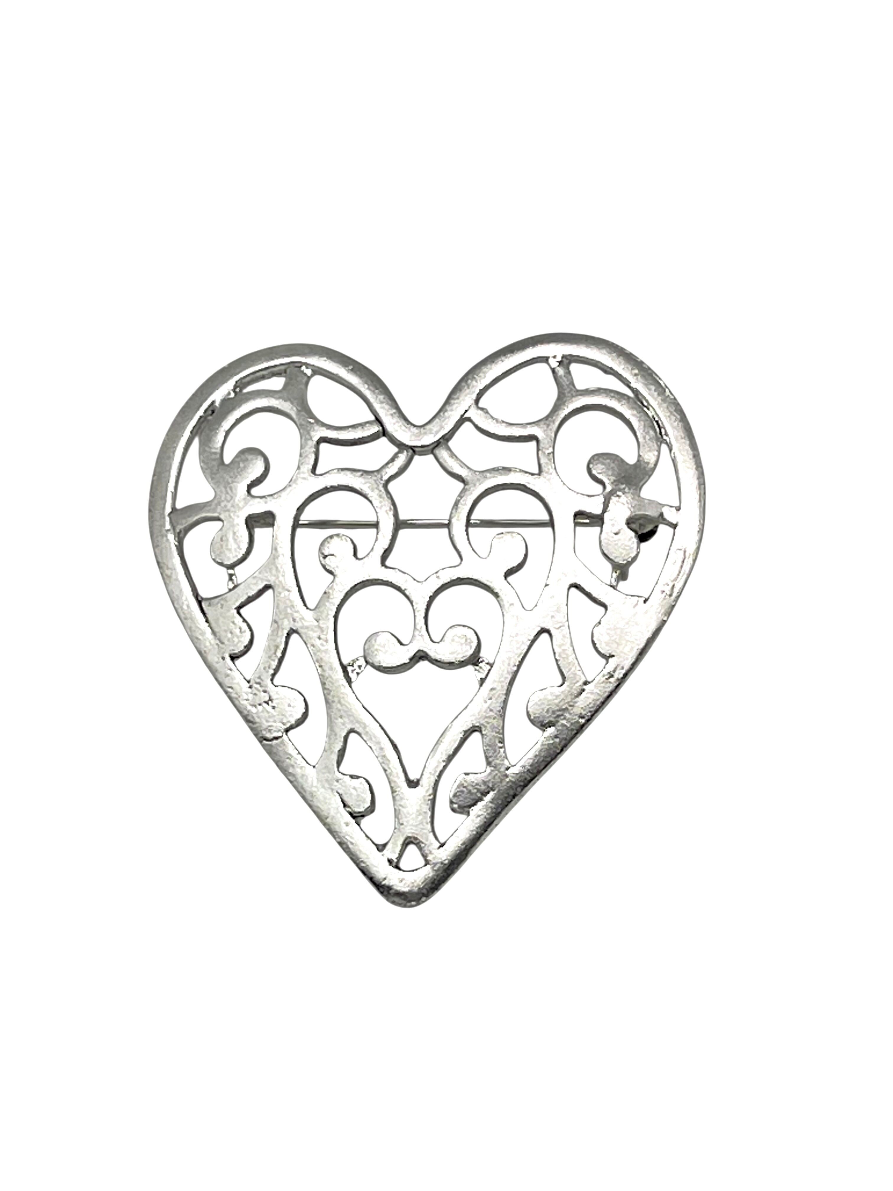 Labyrinth in my Heart brooch in 10µ silver, exclusive design