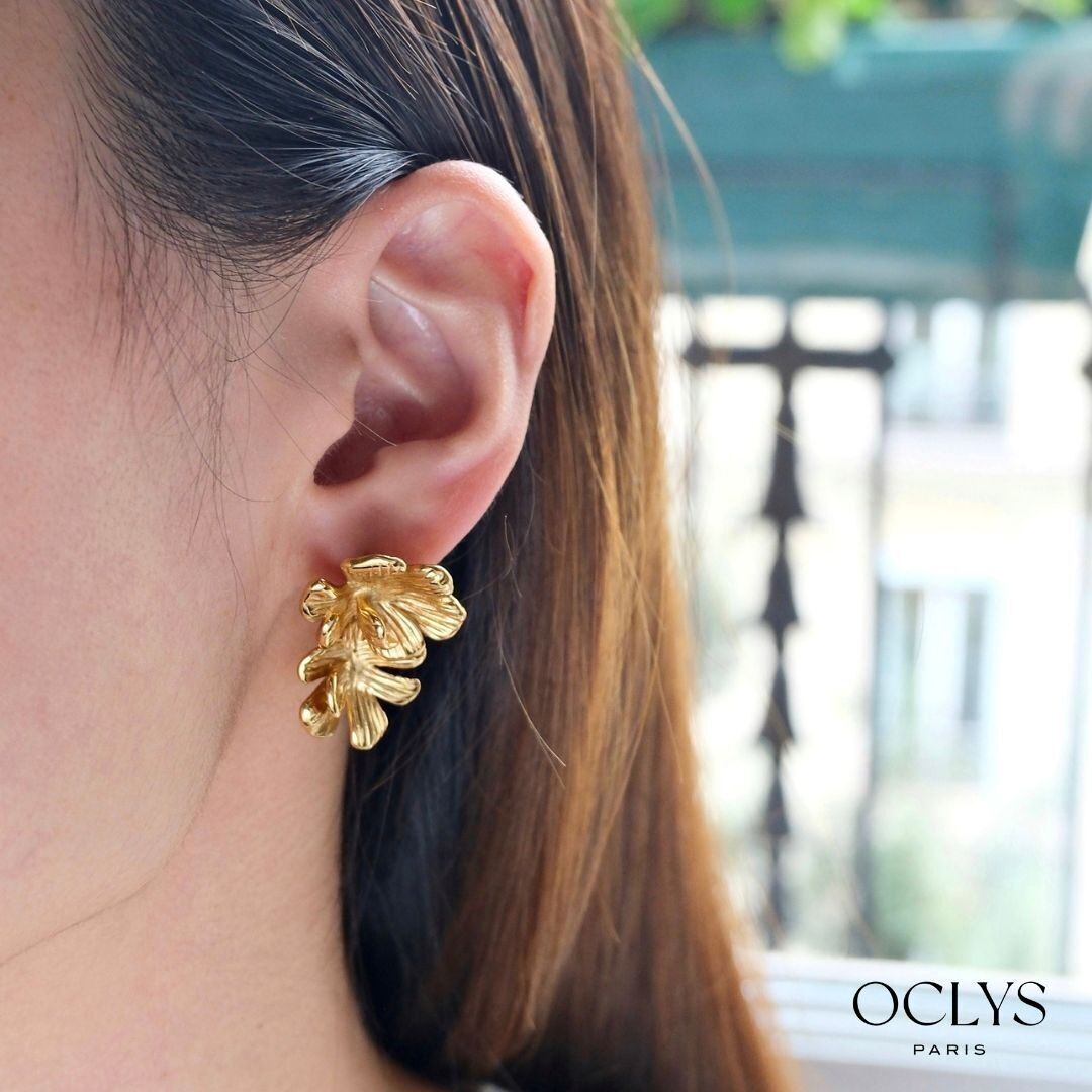 Rena gold-plated stainless steel flower earrings
