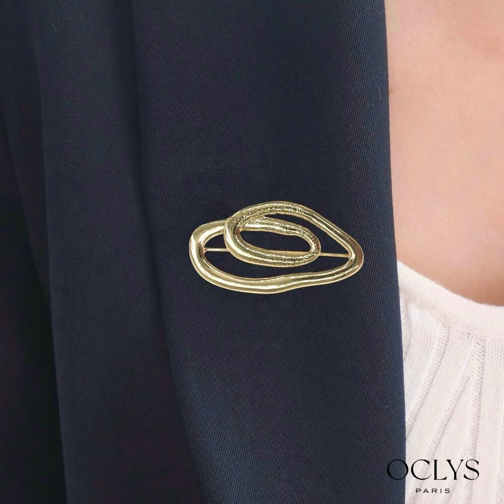 Sani gold-plated stainless steel hammered brooch